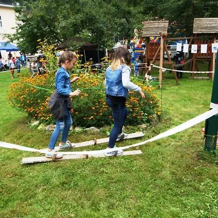 Gosciniec Jas -sniadania I Obiadokolacje Szwedzki Stol W Cenie Bezplatny Parking Semesteranläggning (resort)