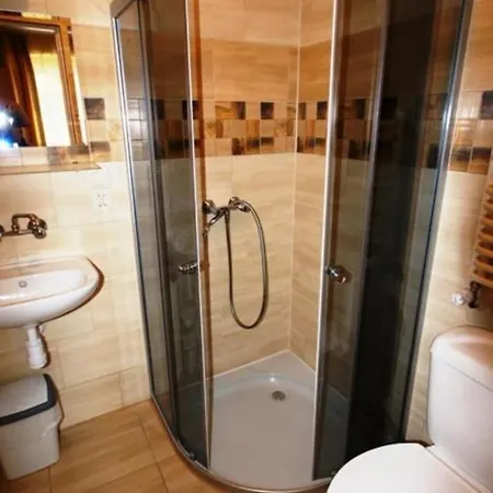 Gosciniec Jas -sniadania I Obiadokolacje Szwedzki Stol W Cenie Bezplatny Parking * Szklarska Poręba