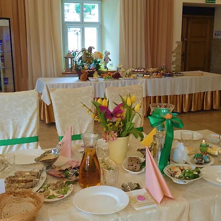 Semesteranläggning (resort) Gosciniec Jas -sniadania I Obiadokolacje Szwedzki Stol W Cenie Bezplatny Parking Szklarska Poręba