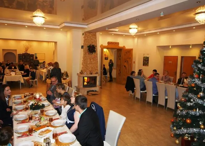 Gosciniec Jas -sniadania I Obiadokolacje Szwedzki Stol W Cenie Bezplatny Parking Resort