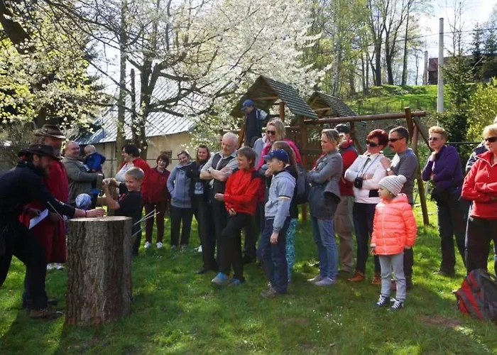 Gosciniec Jas -sniadania I Obiadokolacje Szwedzki Stol W Cenie Bezplatny Parking * Szklarska Poręba