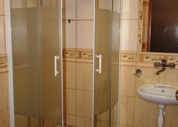 Resort Gosciniec Jas -sniadania I Obiadokolacje Szwedzki Stol W Cenie Bezplatny Parking