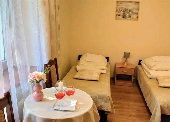 Gosciniec Jas -sniadania I Obiadokolacje Szwedzki Stol W Cenie Bezplatny Parking Resort Szklarska Poręba