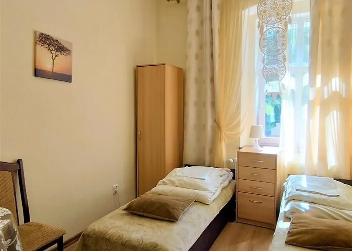 Resort Gosciniec Jas -sniadania I Obiadokolacje Szwedzki Stol W Cenie Bezplatny Parking