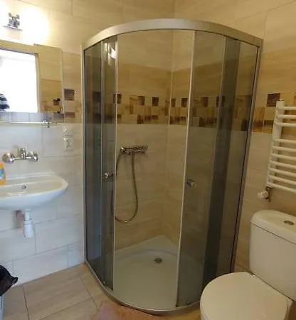 Курортный комплекс Gosciniec Jas -sniadania I Obiadokolacje Szwedzki Stol W Cenie Bezplatny Parking Шклярска-Поремба