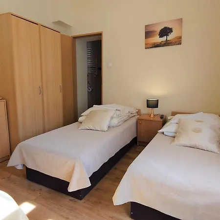 Resort Gosciniec Jas -sniadania I Obiadokolacje Szwedzki Stol W Cenie Bezplatny Parking Szklarska Poręba