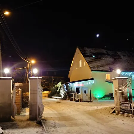 Gosciniec Jas -sniadania I Obiadokolacje Szwedzki Stol W Cenie Bezplatny Parking *