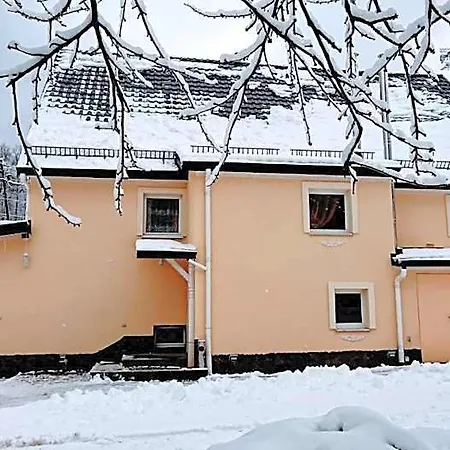 Gosciniec Jas -sniadania I Obiadokolacje Szwedzki Stol W Cenie Bezplatny Parking *