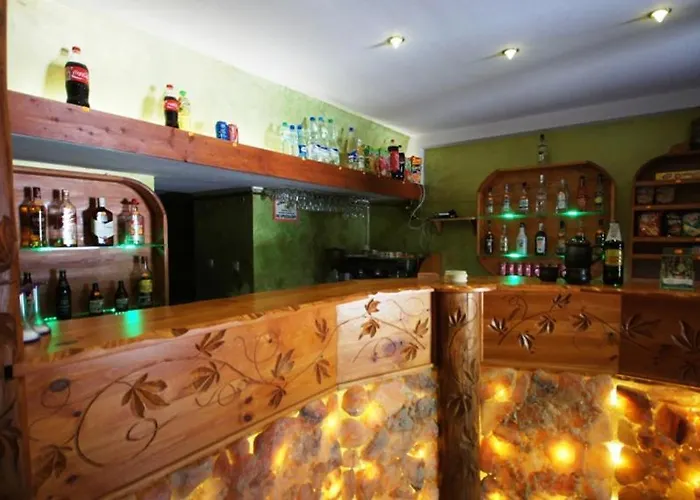 Gosciniec Jas -sniadania I Obiadokolacje Szwedzki Stol W Cenie Bezplatny Parking