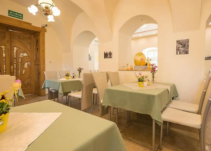 Gosciniec Jas -sniadania I Obiadokolacje Szwedzki Stol W Cenie Bezplatny Parking Resort Szklarska Poreba