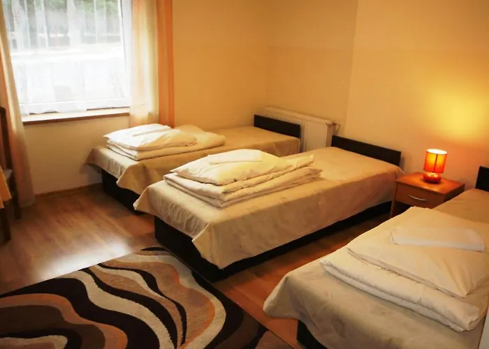 Gosciniec Jas -sniadania I Obiadokolacje Szwedzki Stol W Cenie Bezplatny Parking Resort Szklarska Poreba